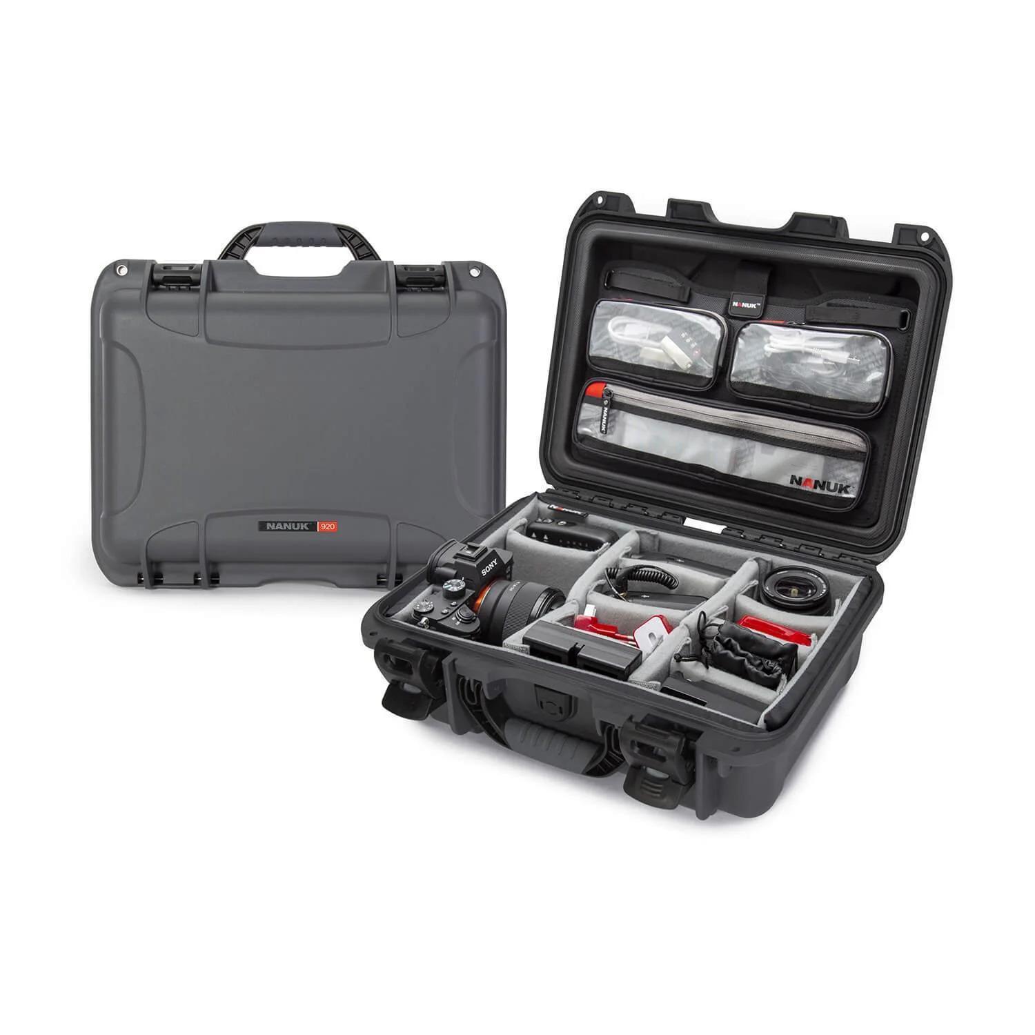 product/n/a/nanuk_920s-000gp-0a0_graphite_3.jpg