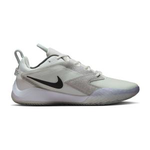 hf3239-101-inomhusskor-nike-air-zoom-hyperace-3-se-smmt-white-mtlc-slvr-pr-pltnm