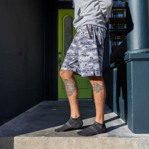 281110-bla-strumpor-injinji-lightweight-no-show-svart