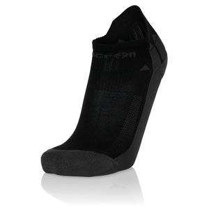 49010919-strumpor-macron-interval-x5-svart-gra