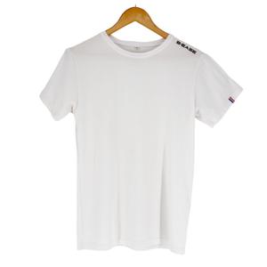 bbst21-t-shirt-b-ease-here-vit-svart