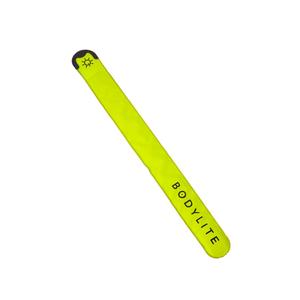 13044-glow-armband-led-med-usb-kvinna-bodylite-gear-gron-tu