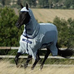 52120-15-hastflugmatta-bucas-sweet-itch-silver