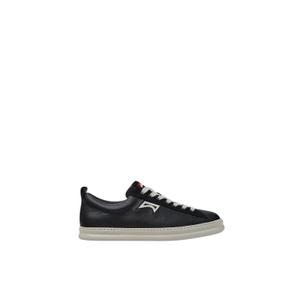k101052-002-tranare-camper-runner-four-svart-vit