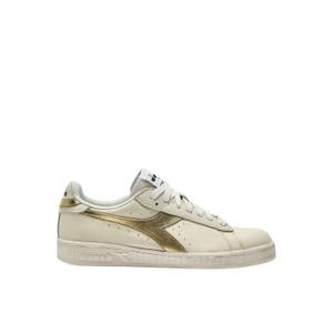 501-180864-c1070-traningsskor-for-kvinnor-diadora-game-l-low-waxed-metal-vit-guld