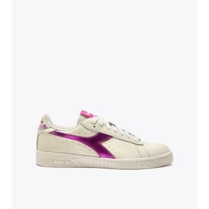 501-180864-c5737-traningsskor-for-kvinnor-diadora-game-l-low-waxed-metal-vit-festival-fuchsia