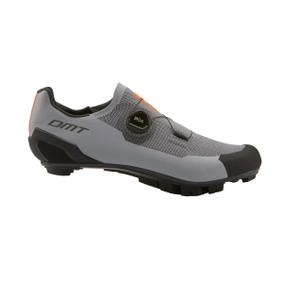 10dmt23km300062-cykelskor-dmt-km30-gra-svart