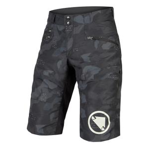re8102bc-kort-endura-singletrack-ii-svart-camo