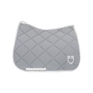eth09022l-grey-white-dressyrsydd-for-hastar-i-teknisk-tyg-med-logotyp-equestro-gra-vit