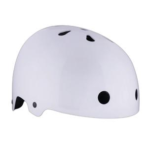 d65-5861b-justerbar-skatehjalm-family-gloss-white
