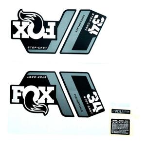 803-01-720-dekalsats-fox-2022-34-sc-p-s-logotyp-gaffel-gra-tu