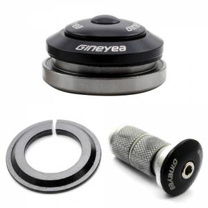 d59-gh-532-30c-integrerat-headset-i-kolfiber-gineyea-svart-silver-28-6x41-8-52x30-mm