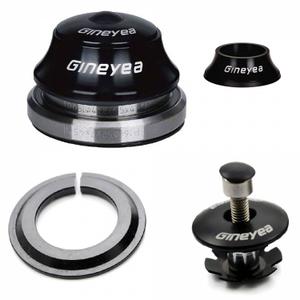 d59-gh-592-30a-integrerat-headset-i-aluminium-gineyea-svart-silver-28-6x41-8-52x33-mm