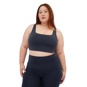 1016-fmn-bandeau-med-fyrkantig-halsringning-for-kvinnor-girlfriend-collective-tommy-himmel