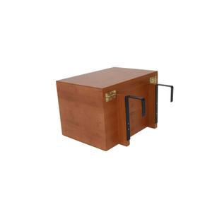 82128-05-stallforvaring-grooming-deluxe-brun-tu
