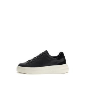 fmpvib-sue12-black-tranare-guess-elba-carryover-blk-svart