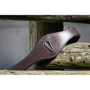 sam1099br-anatomisk-hastgjord-karbinhake-hfi-brun