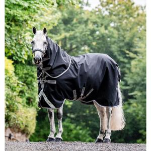 aarp74-kji0-66-hasttacke-for-utomhusbruk-med-nackskydd-horseware-amigo-1200d-plus-400g-black-titanium-grey-silver