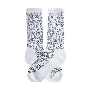 jl0763-white-strumpor-jimmy-lion-keith-haring-community-vit