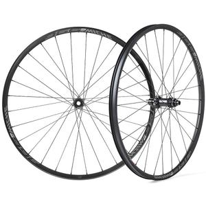 725675-ett-par-hjul-miche-sram-xd-svart-29