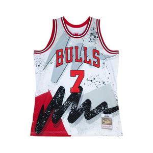 tfsm1253-cbu97tkuwhit-nba-troja-chicago-bulls-toni-kukoc-vit