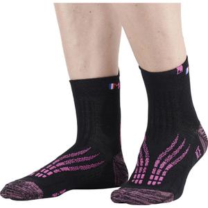 runice-0220-strumpor-monnet-ice-svart-rosa