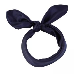 03205-603-scarf-neoblu-tara-natt-60x60-cm