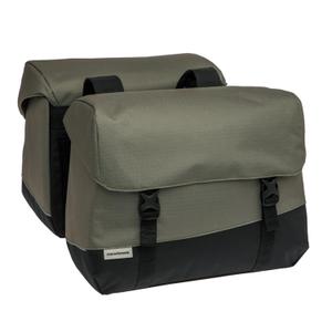 535558-ett-par-barkassar-newlooxs-oslo-joli-37l-svart-khaki-37-l