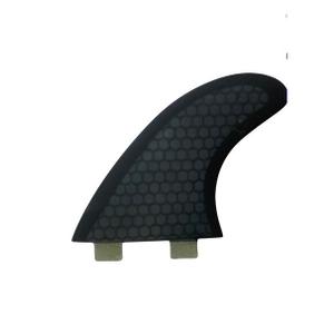 3760377572483-surfbradans-fena-prism-surfboards-honey-comp-tri-fin-fcs-x3-svart-12-7-cm