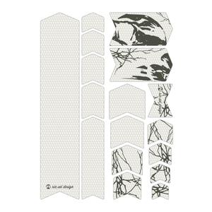 t3-f013-skyddande-klistermarken-riesel-design-frame-skalle-tu