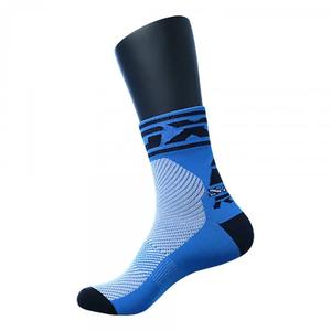 38400-006-3-medium-strumpor-rox-r-step-bla-43-46