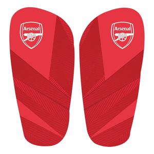 ar09784-barnbenskydd-som-man-drar-pa-team-merchandise-arsenal