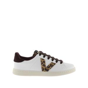 1125316-41-skor-i-laderlook-med-djurmonster-for-kvinnor-victoria-bordeos